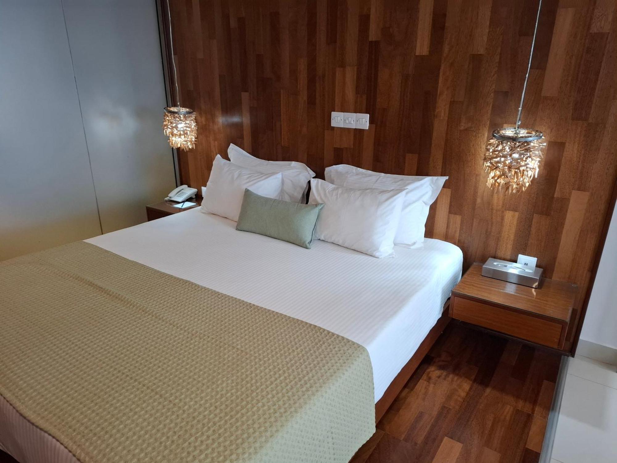 Napa Mermaid & 4* Agia Napa